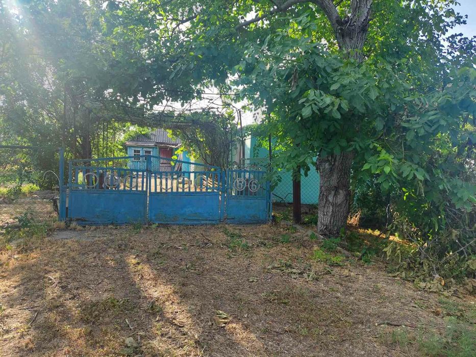 Будинок від господаря та територія 25 соток землі ( продаж)