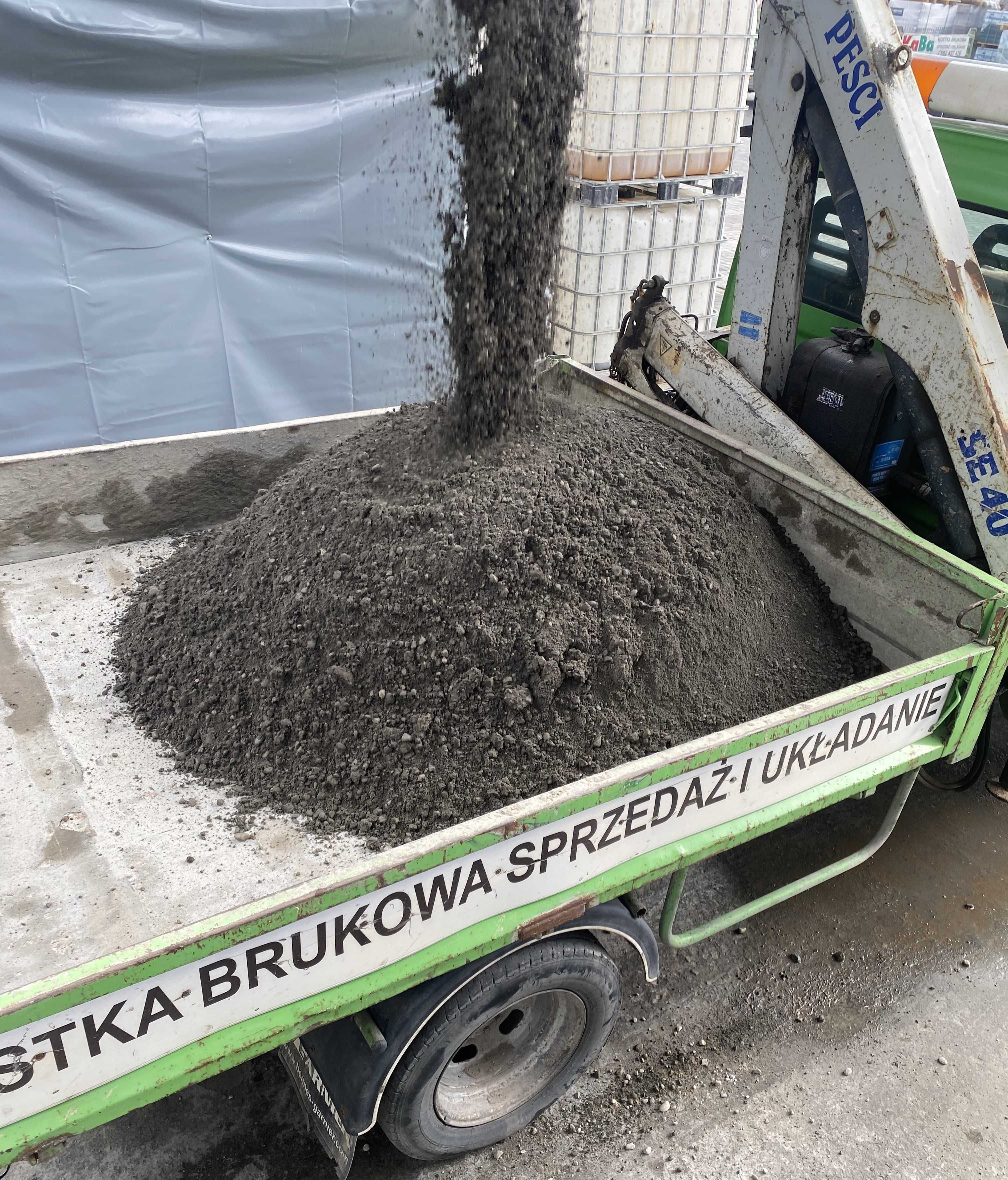 Podsypka pod kostkę, Stabilizacja, Beton półsuchy i Towarowy Zegrze