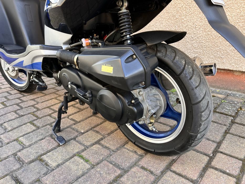 Skuter 50 rocket zadbany niski przebieg okazja !