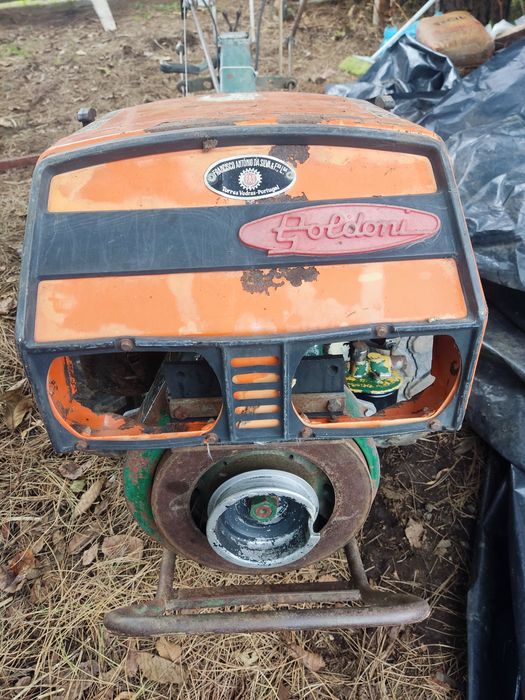 Vendo motocultivador ou troco por trator pequeno