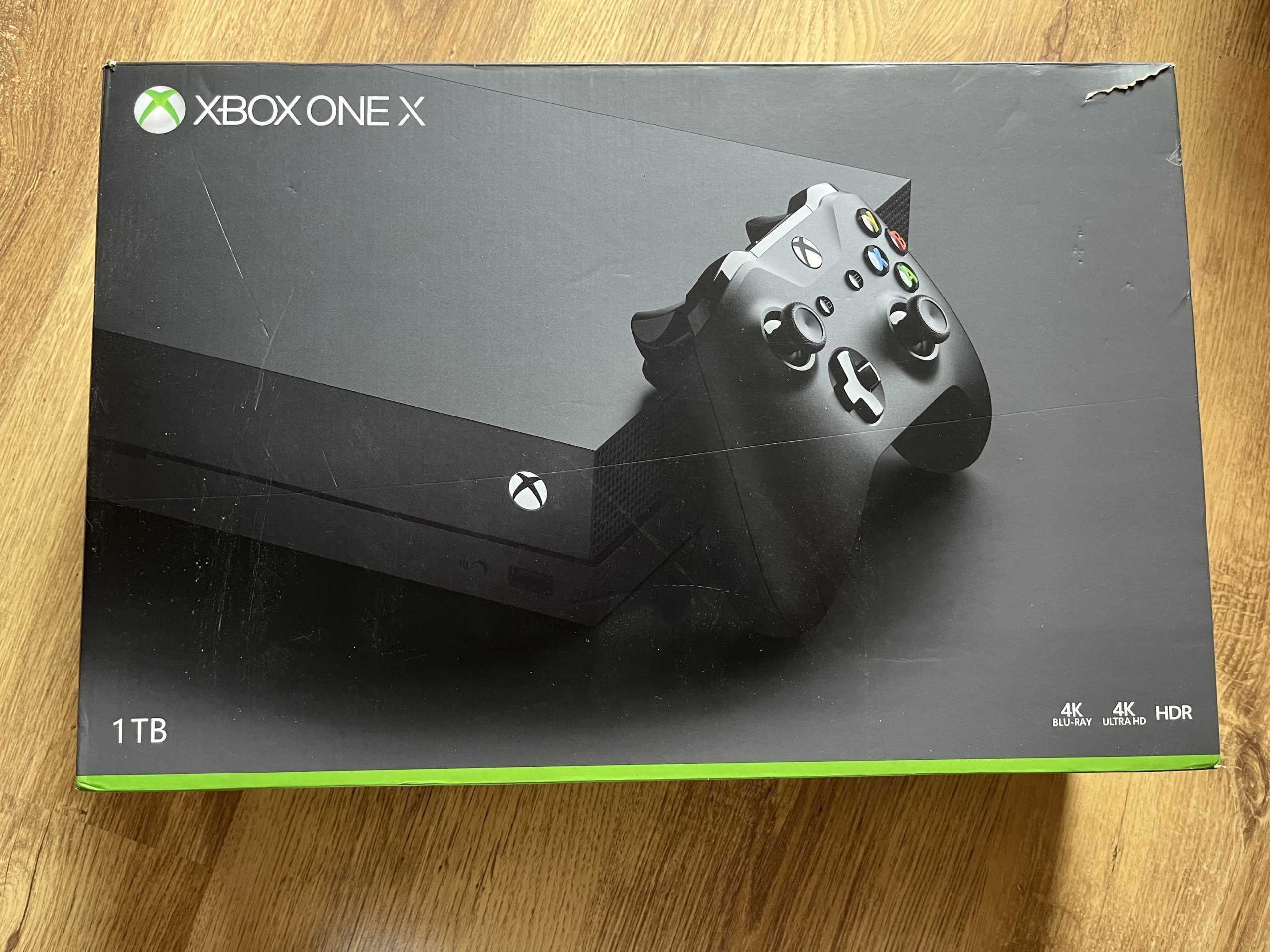 Xbox One X 1TB + PAD