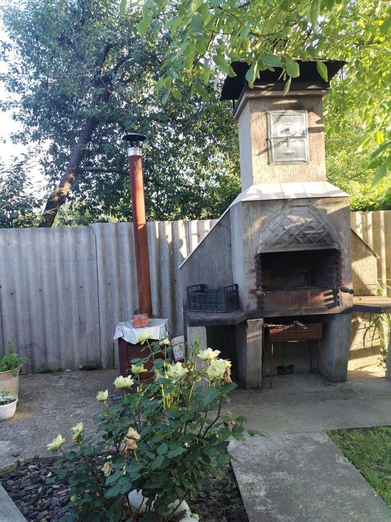 Продам шикарну дачу у Шептицькому
