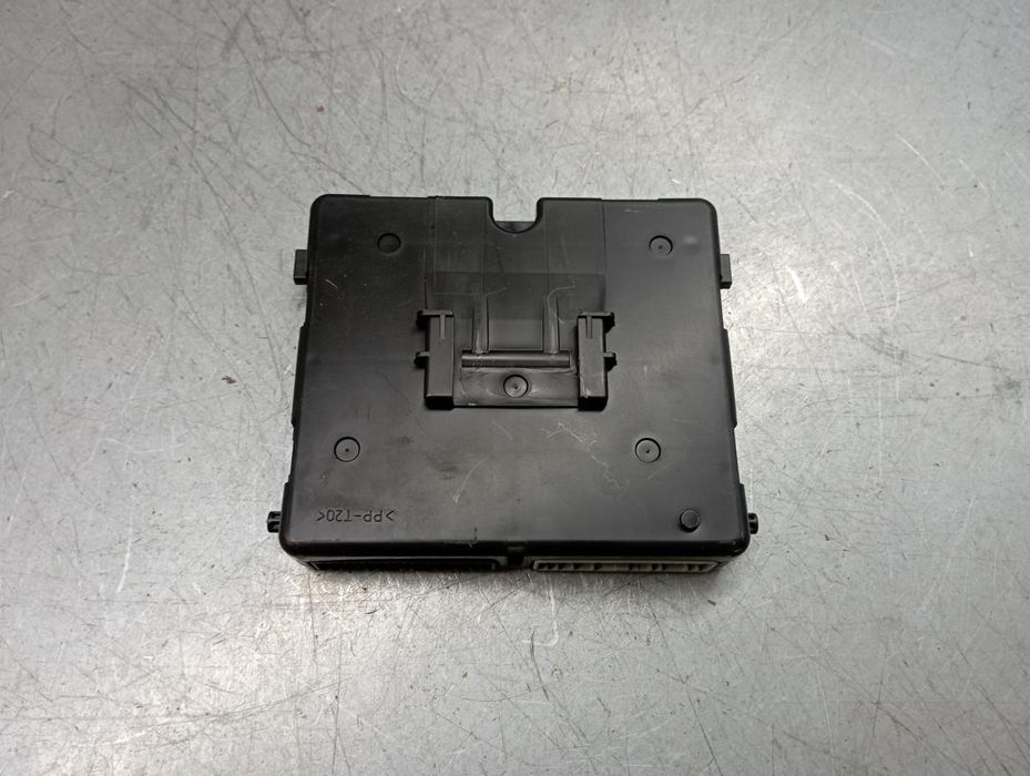 Módulo confort RENAULT Captur (J5_)