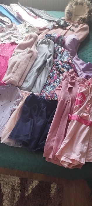 Duża paczka ubrań dla dziewczynki 110/122