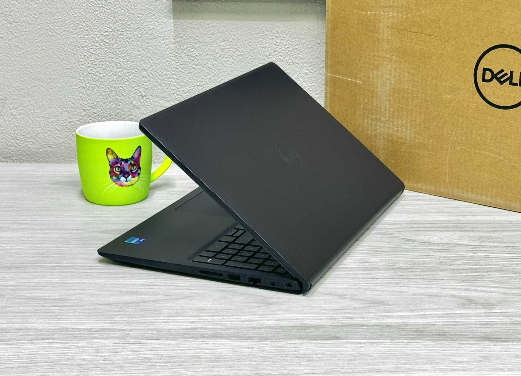 Повністю новий / Dell Vostro 3520 / Є безготівковий розрахунок