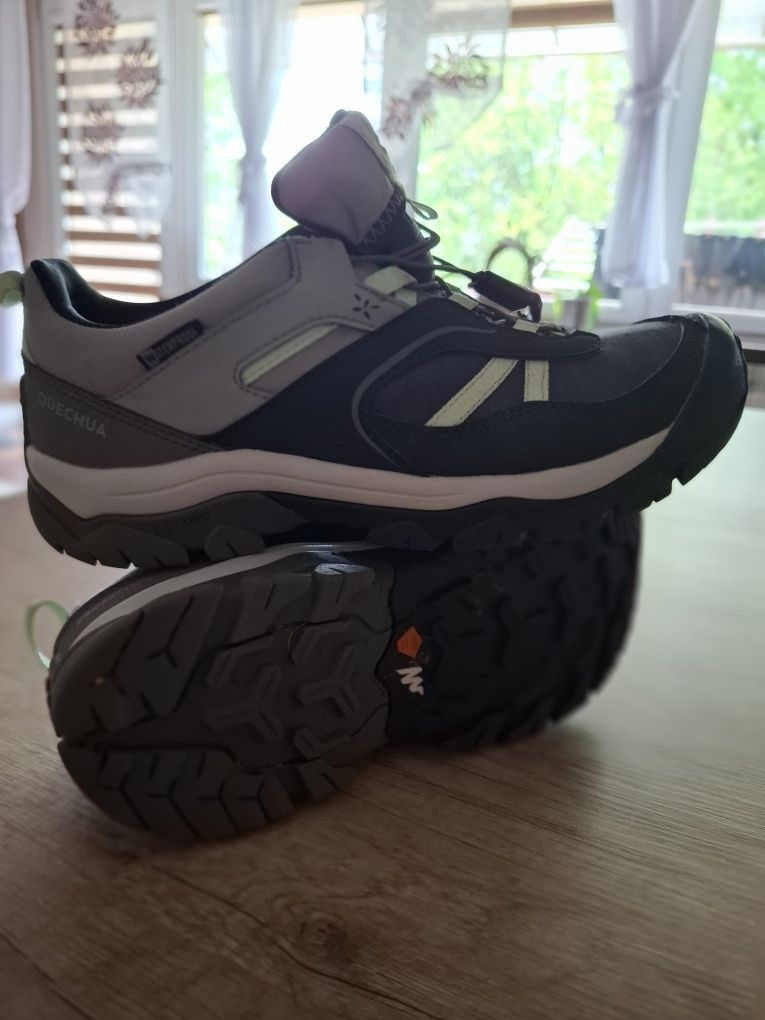 Buty turystyczne