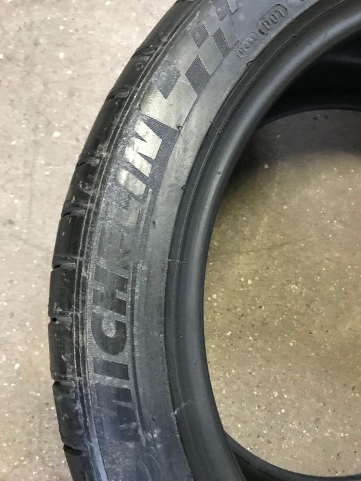 Opona 245 45 R18 Michelin