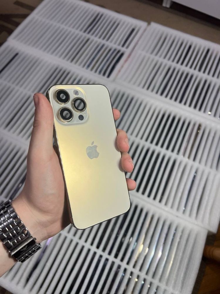 Продам корпус на айфон/iphone 12,13,14
