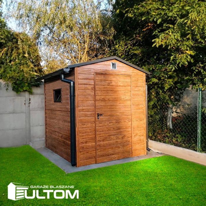 Garaż blaszany z profili  blaszak 5x5 drewnopodobny