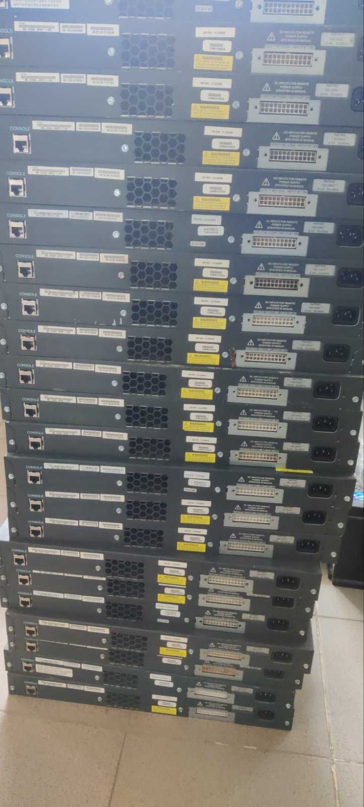Комутатор POE Cisco 2960-48PST-L