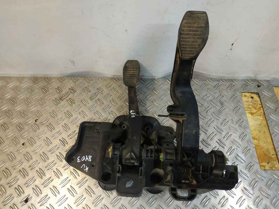 Fiat/Alfa/Lancia Fiorino 07- Nemo 07- Qubo 07- Педаль газа+гальм KU84