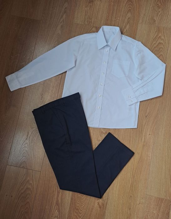 Чорні класичні брюки штани та біла сорочка для хлопчика