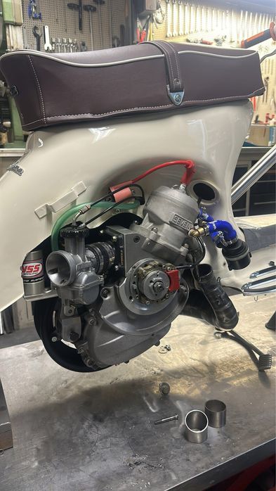 Vespa - restauro e reparacoes