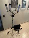 Lampa rzesy makijaż paznokcie