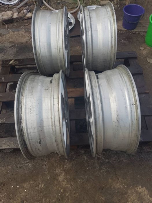 Диски Кія-Венга/Хундай R17/5×114.3/6.5J/ET-54/DIA 67.1mm;з Данії;гарні