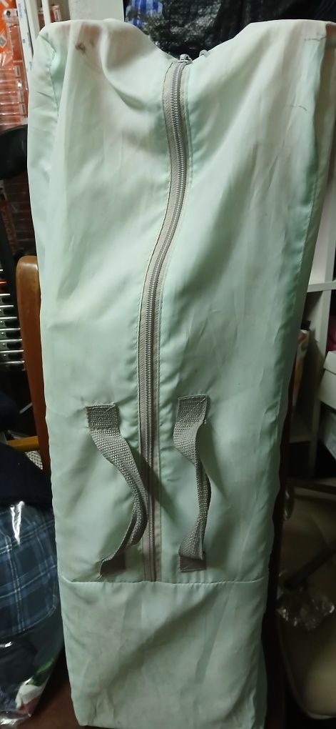 Roupas, cadeira auto, berço viagem
