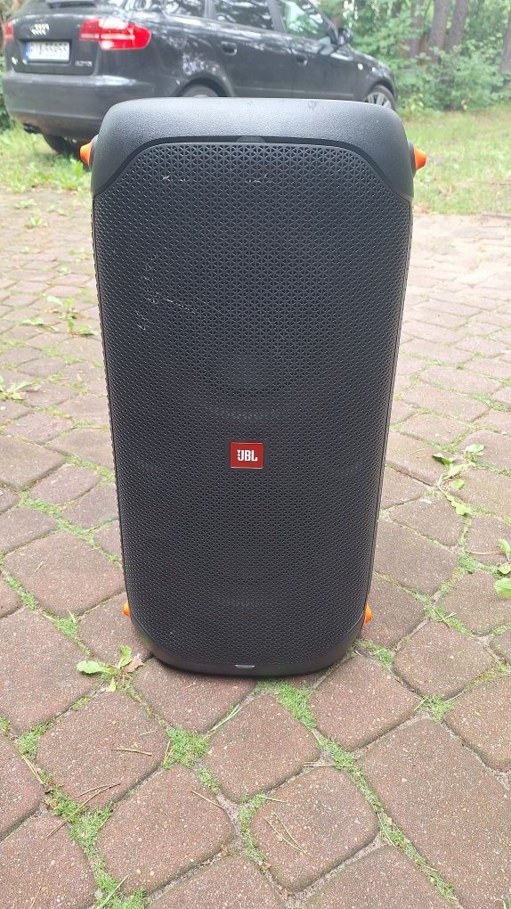 Sprzedam głośnik JBL Party Box 110