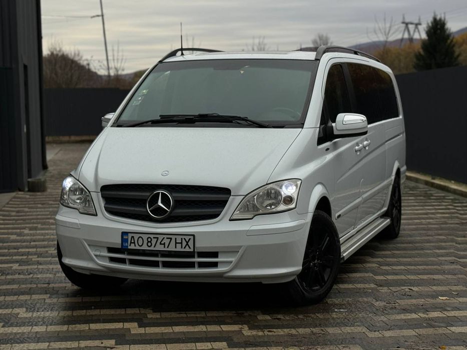 Mersedes-Bens Viano 2011