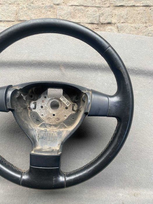 Руль кермо баранка VW Passat B6 Golf 5 Touran шкіра кожа Пасат б6