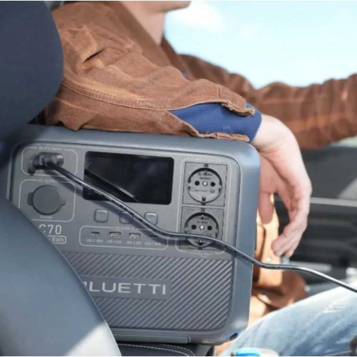 Портативна зарядна станція Bluetti AC70 1000W 768Wh Гарантія 5 років