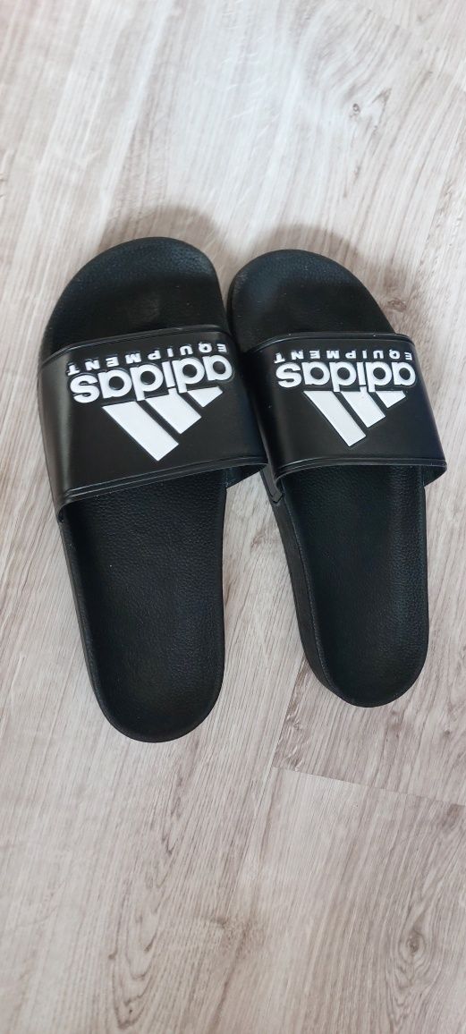 Klapki adidas nowe rozmiar 44