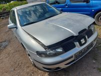 Seat Leon I zderzak przedni FV transport/dostawa