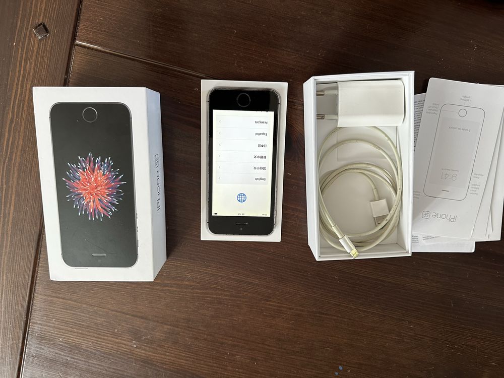 iPhone SE 32GB a1723