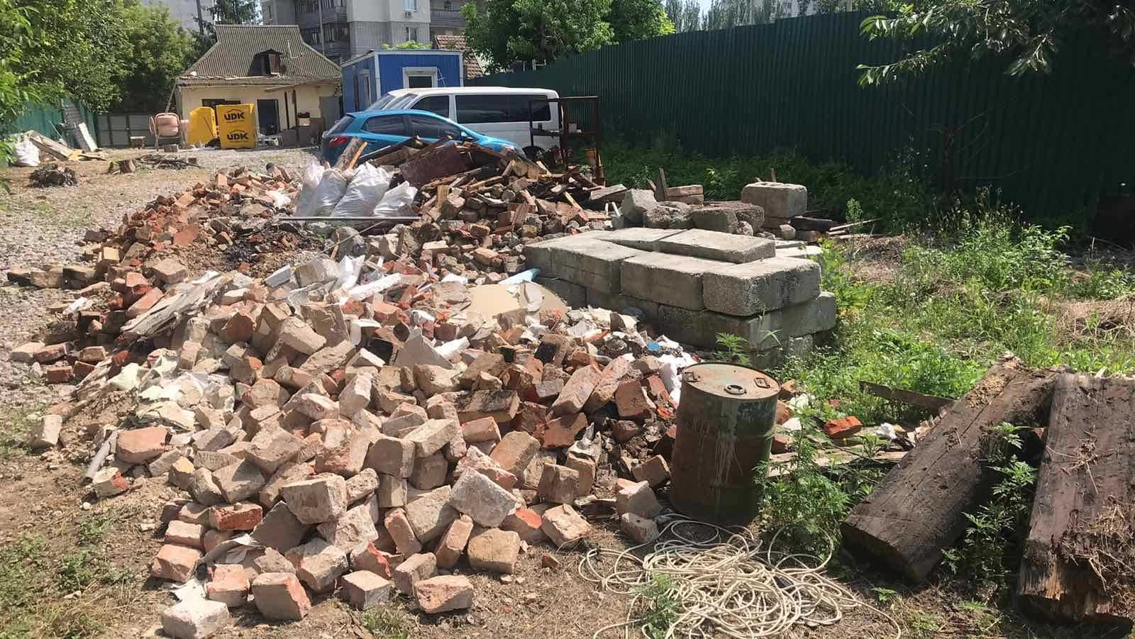 Вывоз строительного мусора, Вывоз старой мебели и хлама, Вивіз сміття