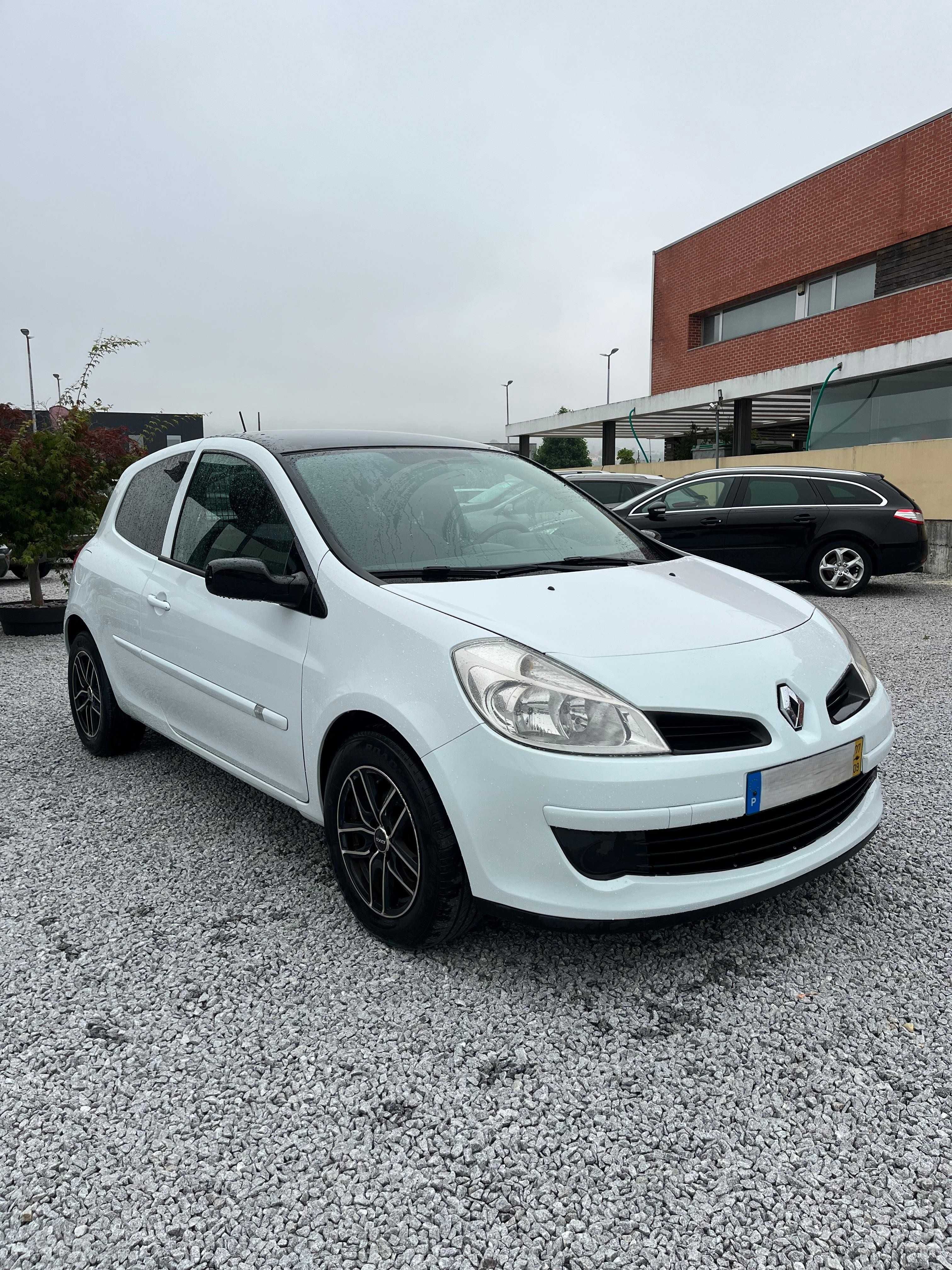Renault Clio 1.5 dCi | 2 Lugares | Económico | Garantia Incluída