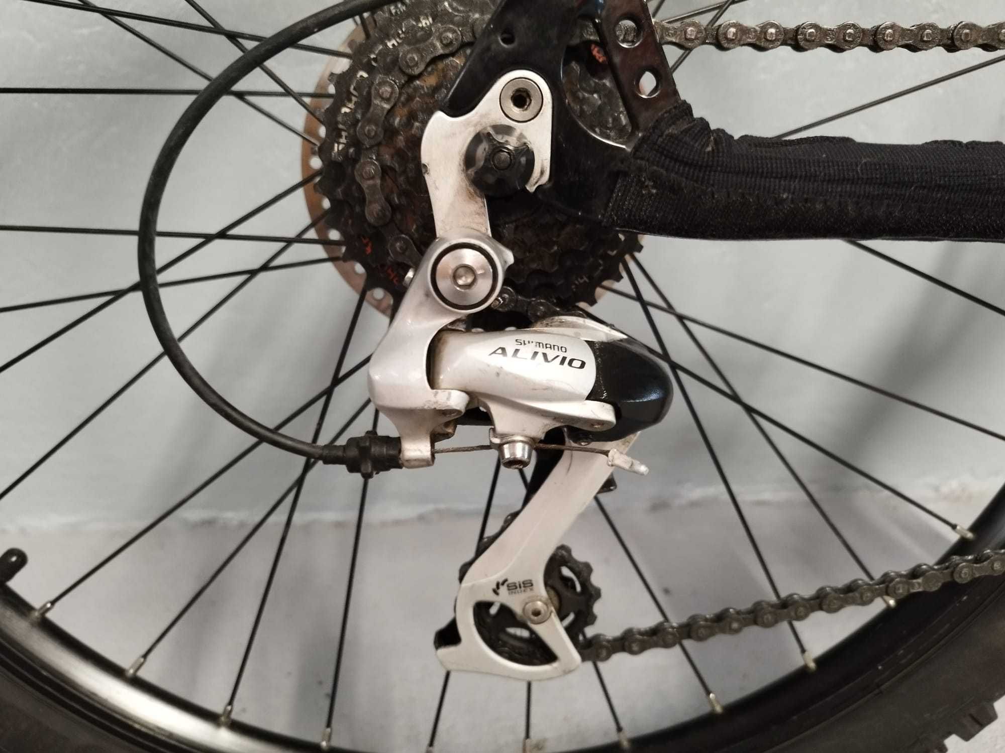 Bicicleta XC roda 26 (pronta a andar)
