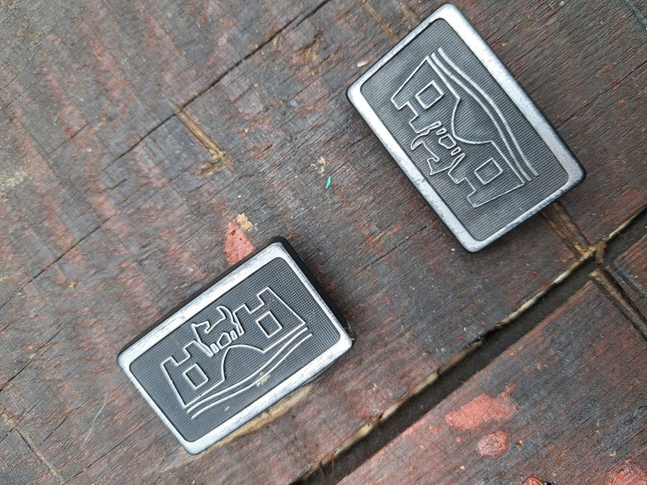 Emblematy VW Wolfsburg w błotnik para polo 2 golf II passat