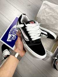 Vans KNU school Black&white