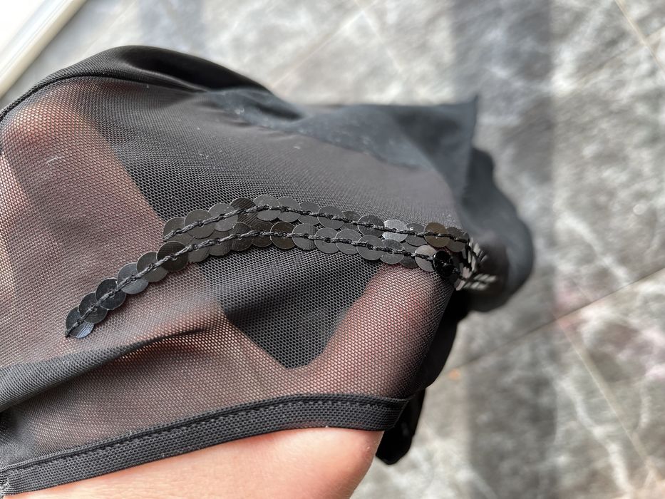 Блуза із рукавами із сітки