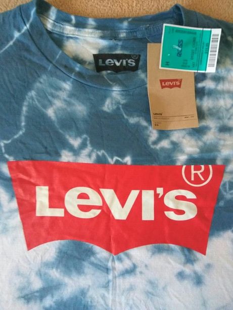 Футболка LEVI'S новая Левис размер S для подростков из США