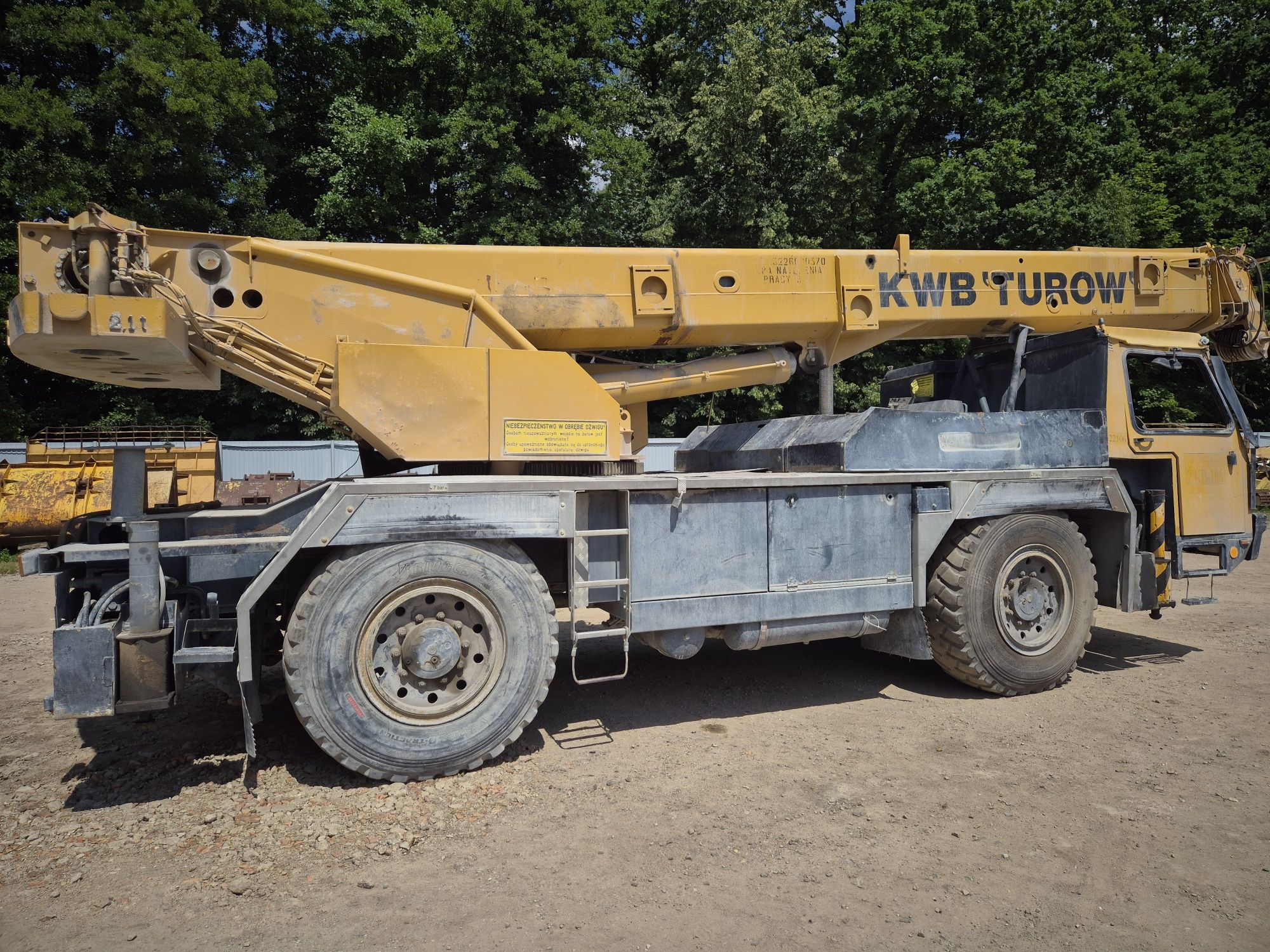 Dżwig, żuraw samochodowy Liebherr Ltm 1025