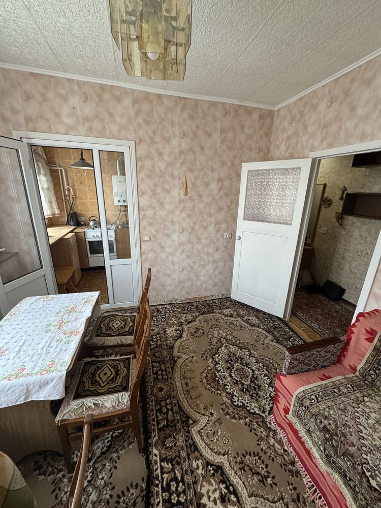 Продаж 2-х кімн. по вул. Надпільна (Б.Вишнивецького/Надпільна)