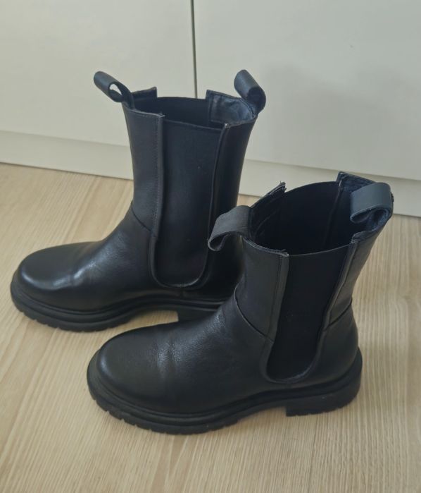 Самоги - челсі жіночі б/у