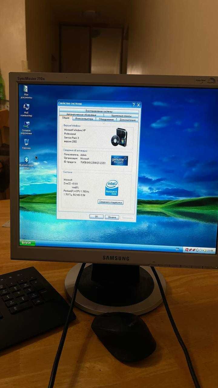 Комп'ютер Intel Inside Pentium 4 + Nvidia mx440, монітор Samsung 710N