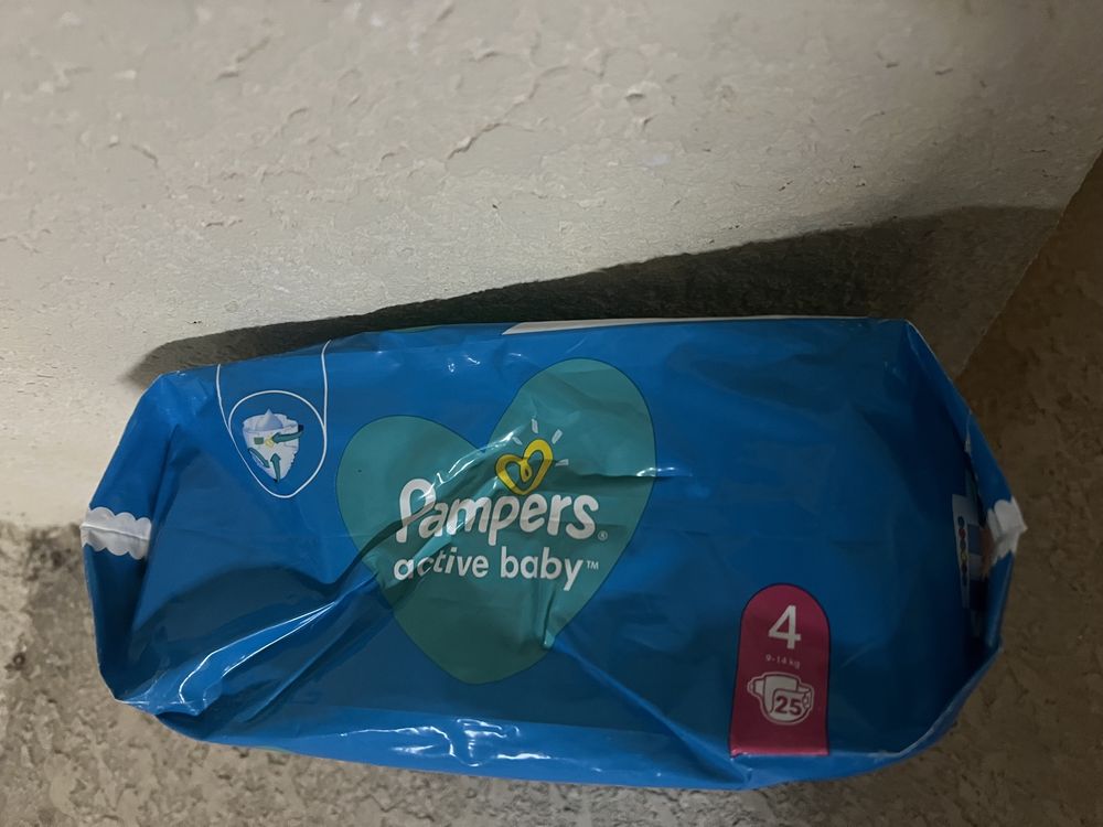 Подгузники памперсы PAMPERS Active Baby 4 от 9 до 14 кг 25 шт