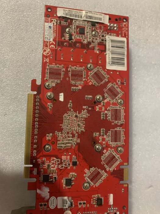 Відеокарти Asus Saphire Palit