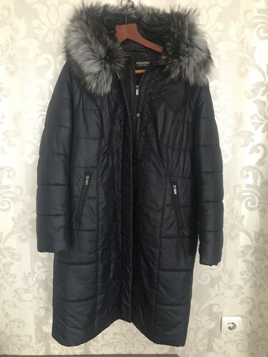 Пальто зимнее, утепление 50% верблюжья шерсть, 54 размер