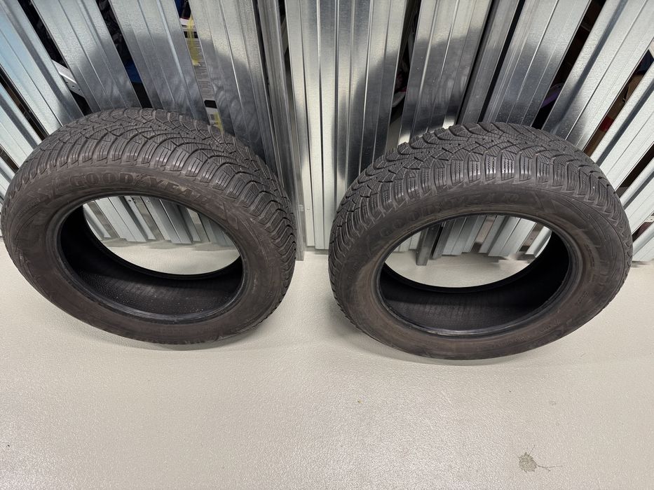 Зимові шини GOODYEAR 205/60 R16
