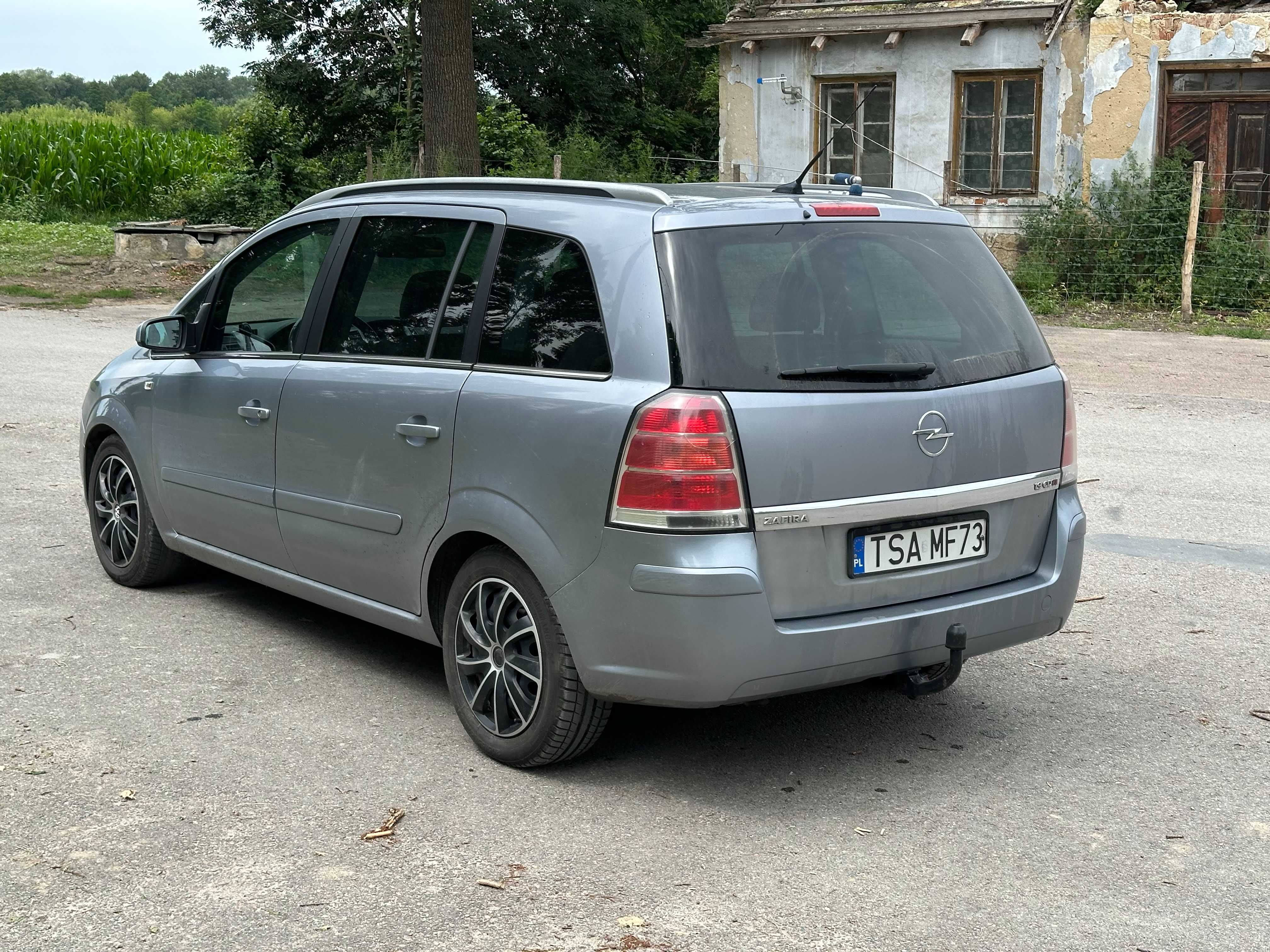 Opel Zafira B 1.9 CDTI 150km 7os.