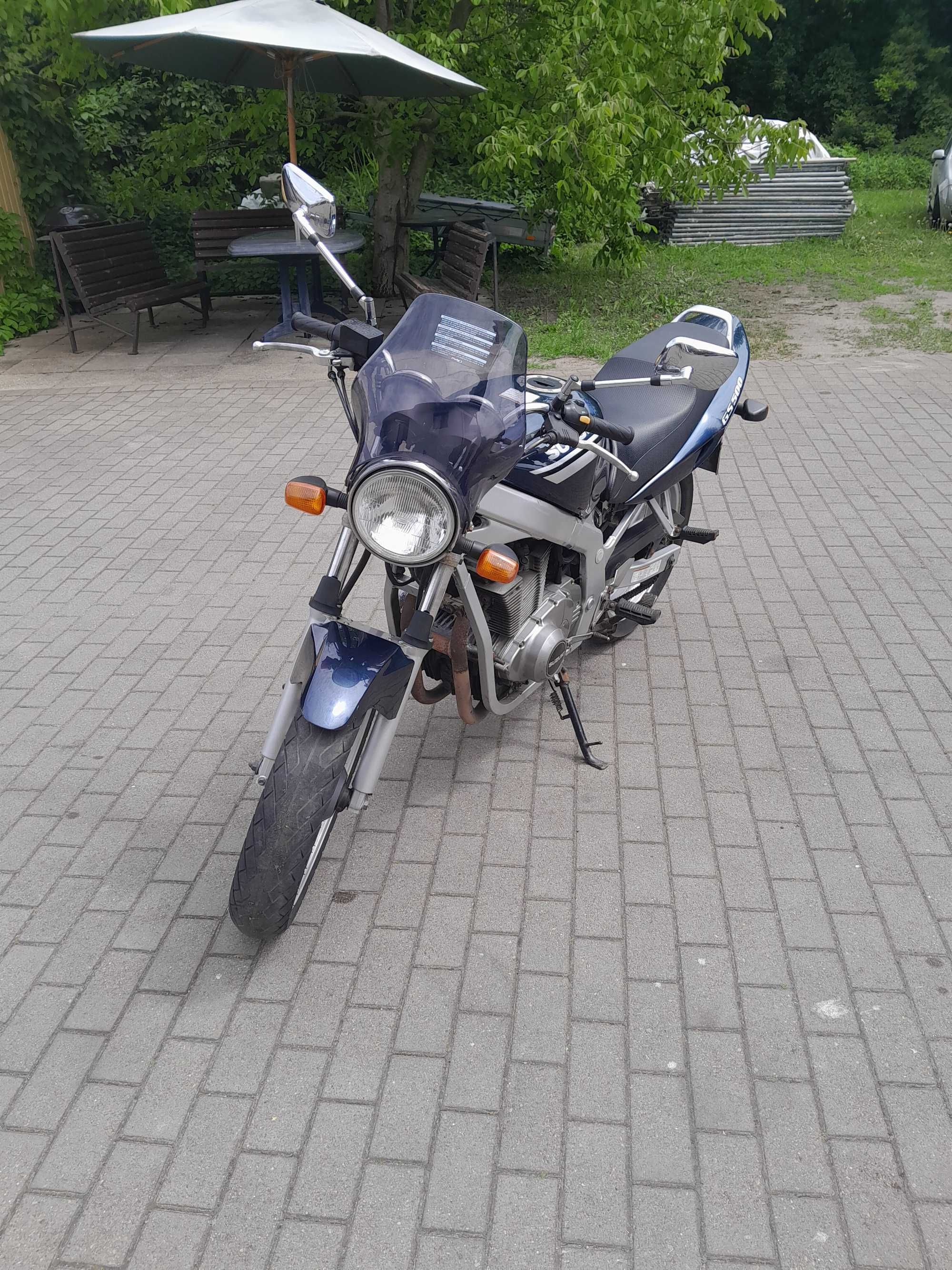 Suzuki GS 500. U