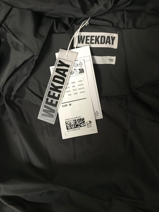 Новий пуховик Weekday, колір сірий, графіт, charcoal