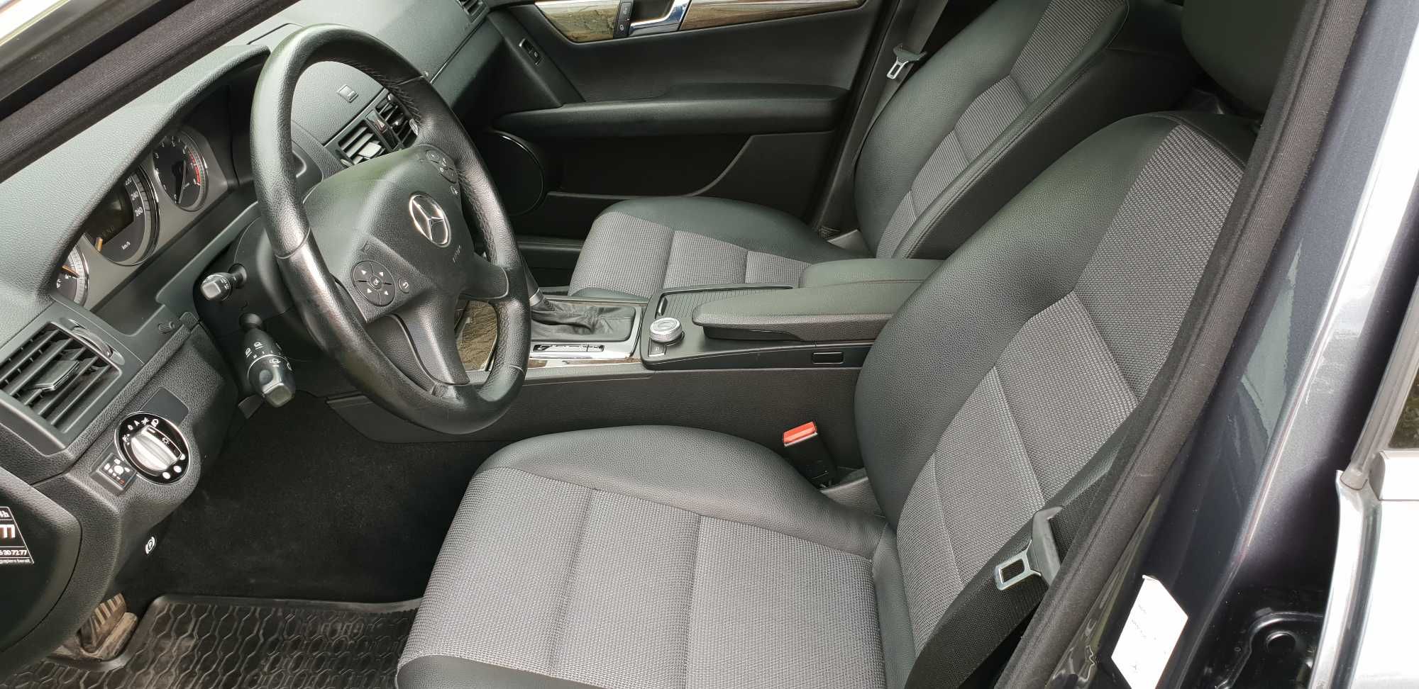 Zamienię lub sprzedam Mercedes W204. Multimedia, Car Audio.