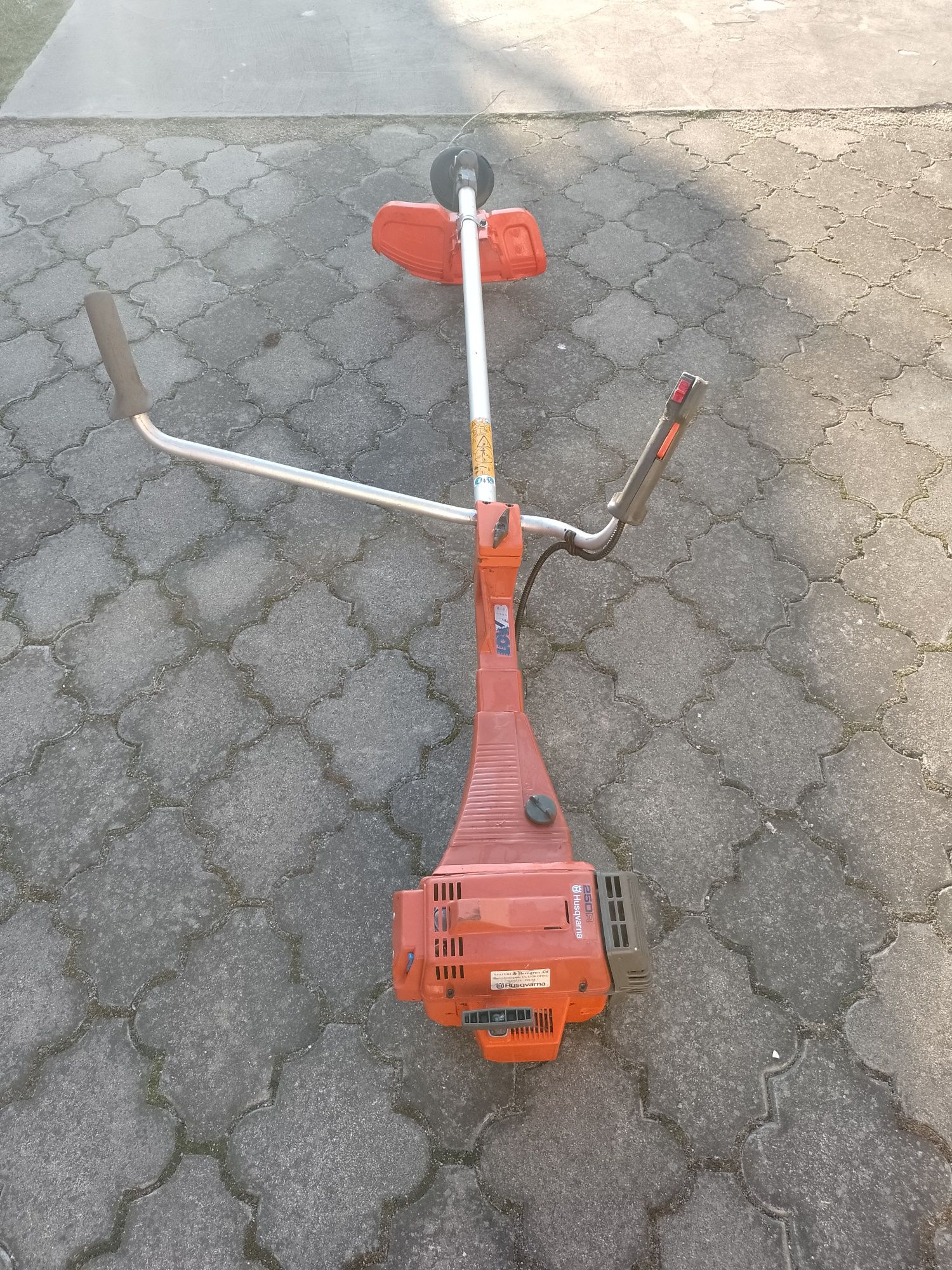 Kosa spalinowa Husqvarna 250R