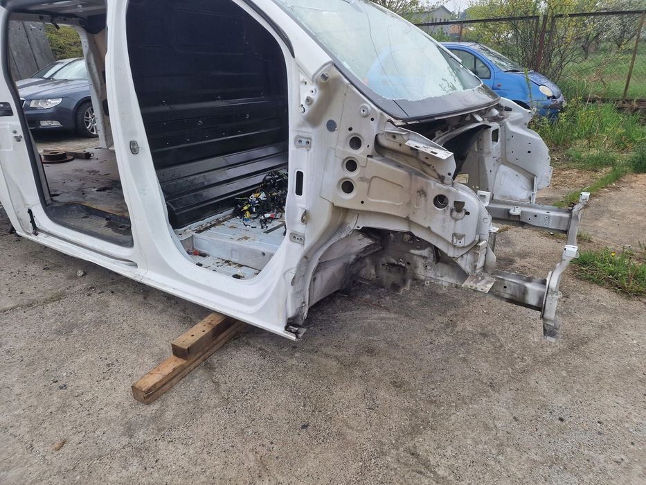 Ćwiartka Przód Prawa JUMPY III EXPERT III PROACE II VIVARO C 2017- EWPA