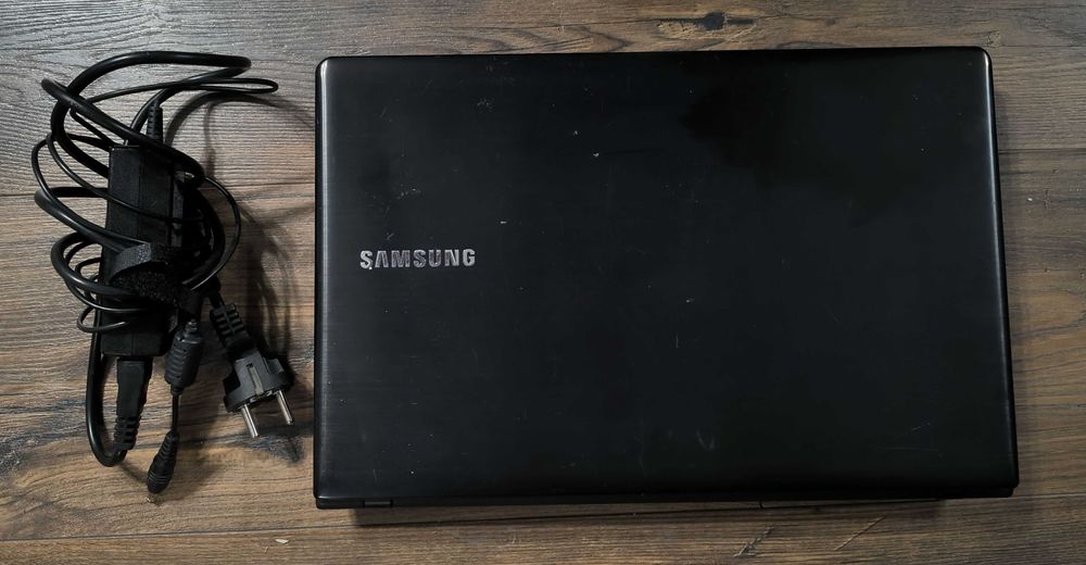 Laptop Samsung NP310E5C-A01PL i3-3110M / 4GB / 120SSD / Win10
