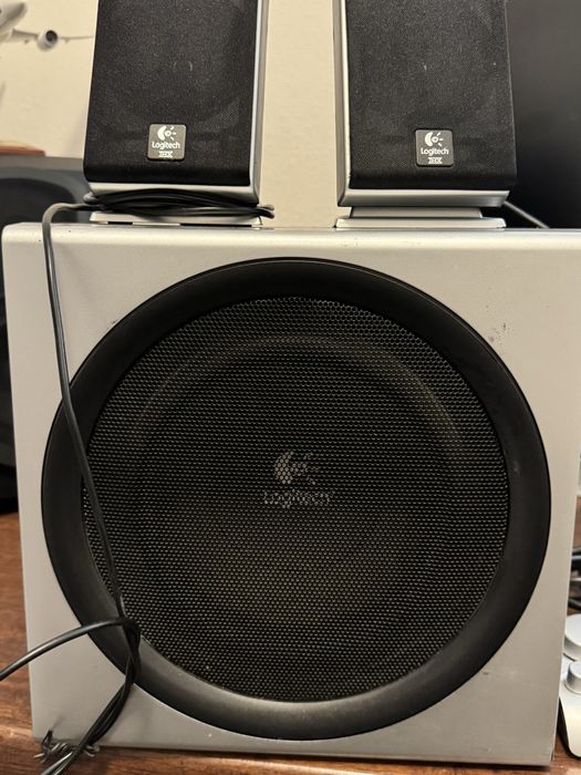 Glośniki Logitech Z 2300 z satelitami